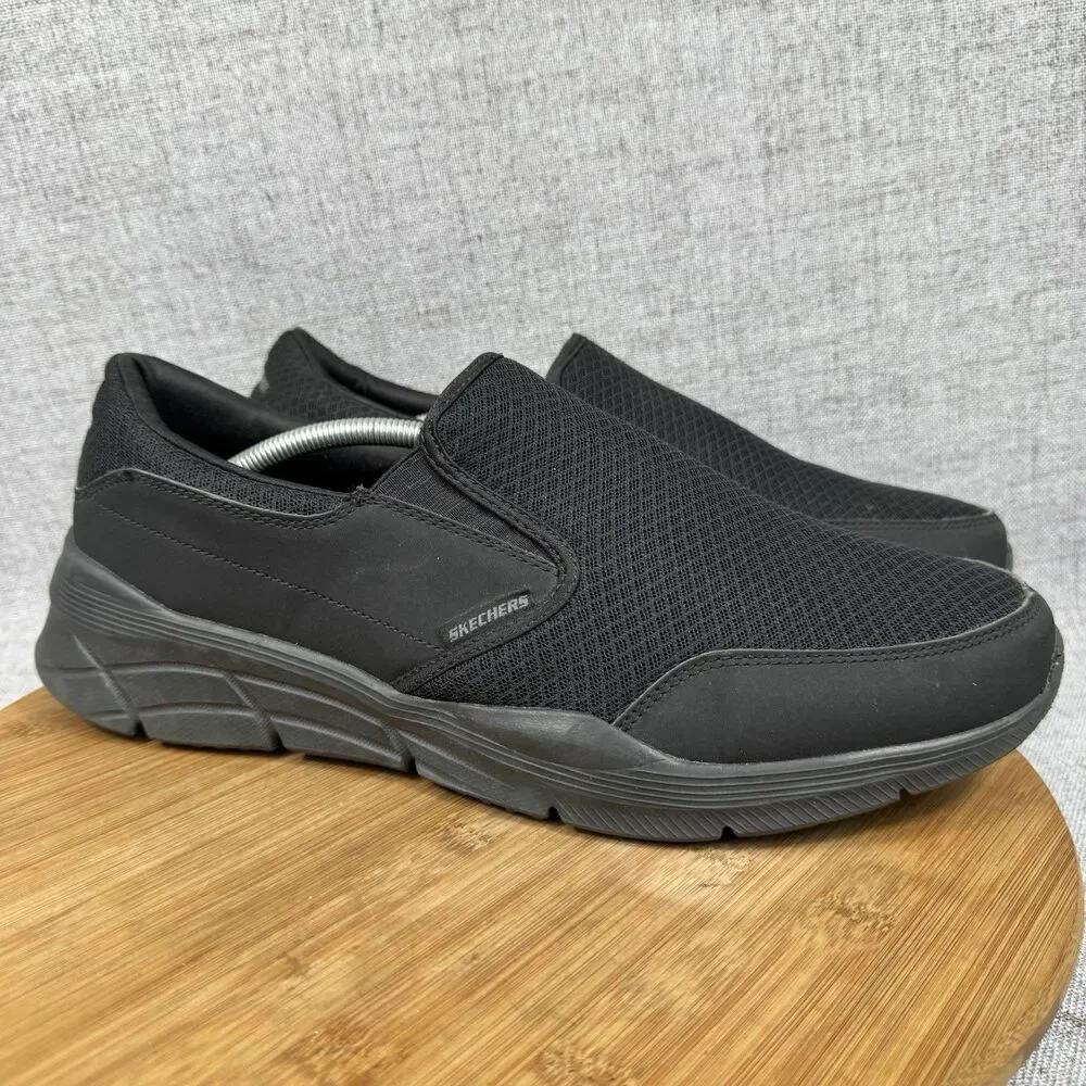 Skechers Shoes Men's Size 13 Relaxed Fit Slip On Sneakers